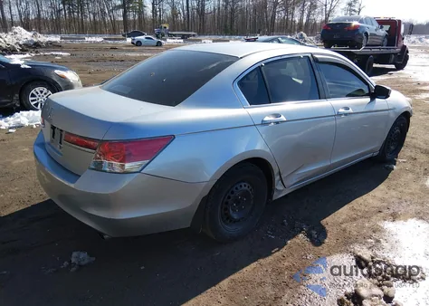 2012 Honda Accord 2.4 Lx z USA, uszkodzony, nr VIN 1HGCP2F38CA069282